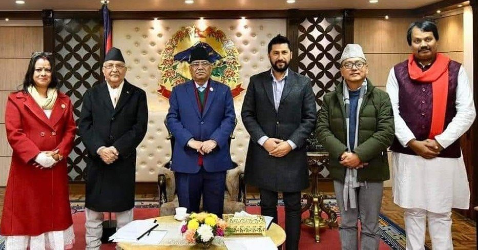 राजनीतिक एजेन्डा र शक्ति भागबण्डाको जुहारीले वर्तमान गठबन्धन धरापमा