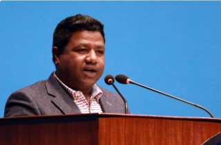 रास्वपाद्वारा निर्वाचन कार्यालय खारेज गर्ने निणर्य फिर्ता लिन माग