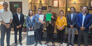 नबिल बैंक र निम्बजबीच अन्तर्राष्ट्रिय डाटा ई–सिम र ड्राइभिङ अनुमतिपत्रका लागि सम्झौता