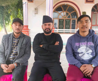 एमाले युवा संघ दमकका अध्यक्ष र उपाध्यक्ष नै रास्वपा प्रवेश