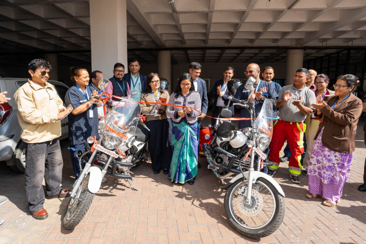 काठमाडौँ महानगरपालिकाबाट मोटरसाइकल एम्बुलेन्स सुरु : जोखिममा रहेको बिरामी भएका ठाउँमा छिट्टो पुग्ने लक्ष्य